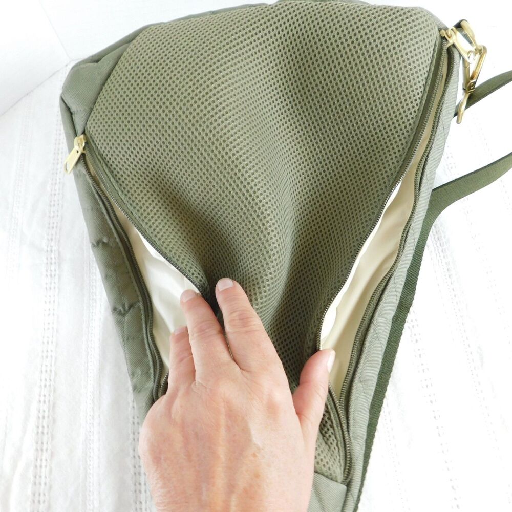 Canvelle Sling Army Green Purse Shoulder Bag Crossbody Waterproof Hiking MINT! - Picture 8 of 13